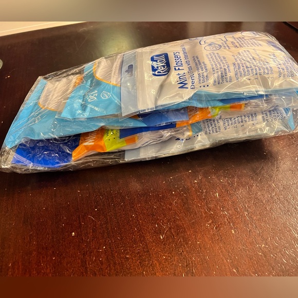 Mint Flossers 6 bags 150ct=900ct - Picture 5 of 5